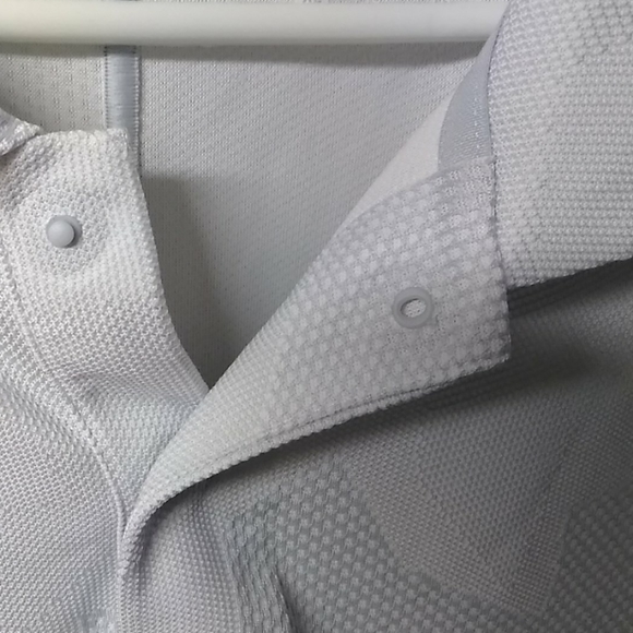 Mens top - Picture 6 of 9